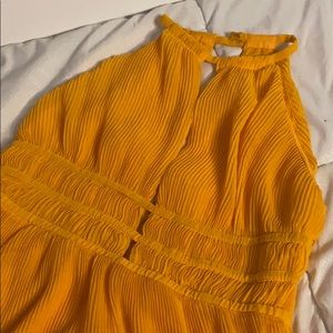 Yellow spring/summer key hole dress